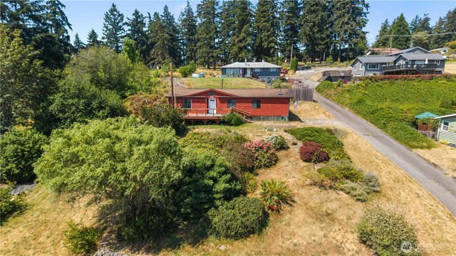 Property photo for 812 68th Avenue E, Fife photo 3
