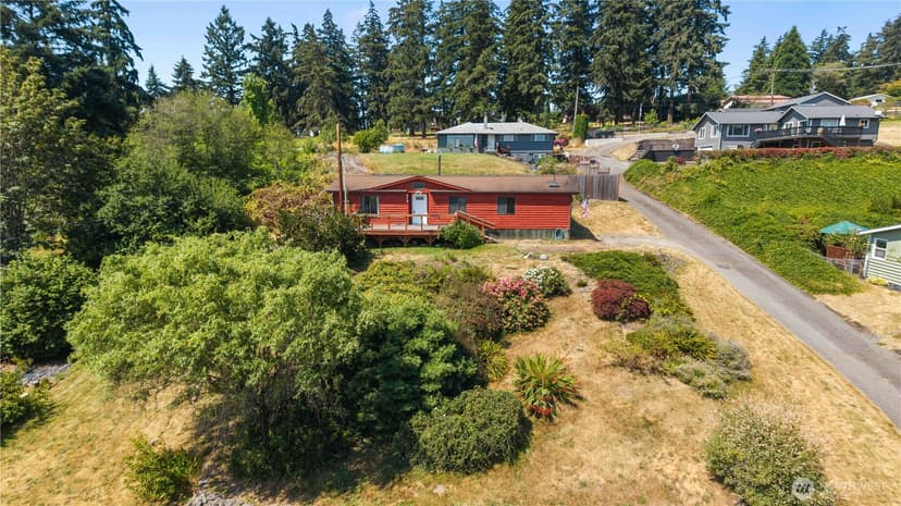 Property photo for 812 68th Avenue E, Fife photo 3