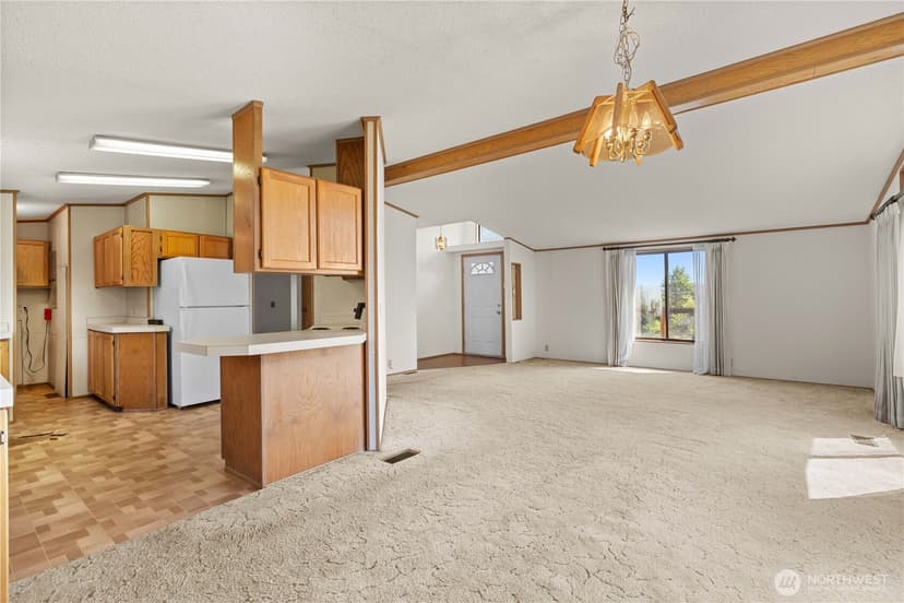 Property photo for 812 68th Avenue E, Fife photo 19