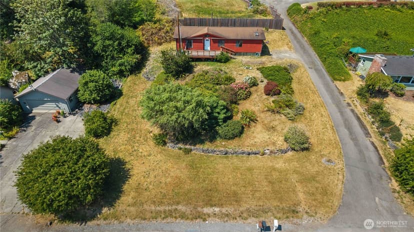 Property photo for 812 68th Avenue E, Fife photo 5