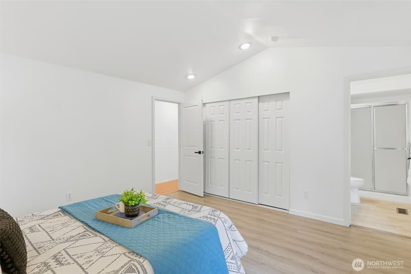 Property photo for 983 NE Marwood Drive, Bremerton photo 18