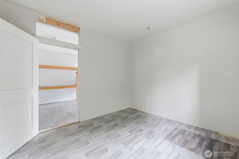 Property photo for 983 NE Marwood Drive, Bremerton photo 27