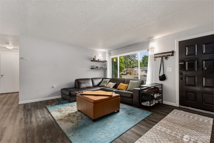 Property photo for 26320 191st Place SE, Covington photo 6