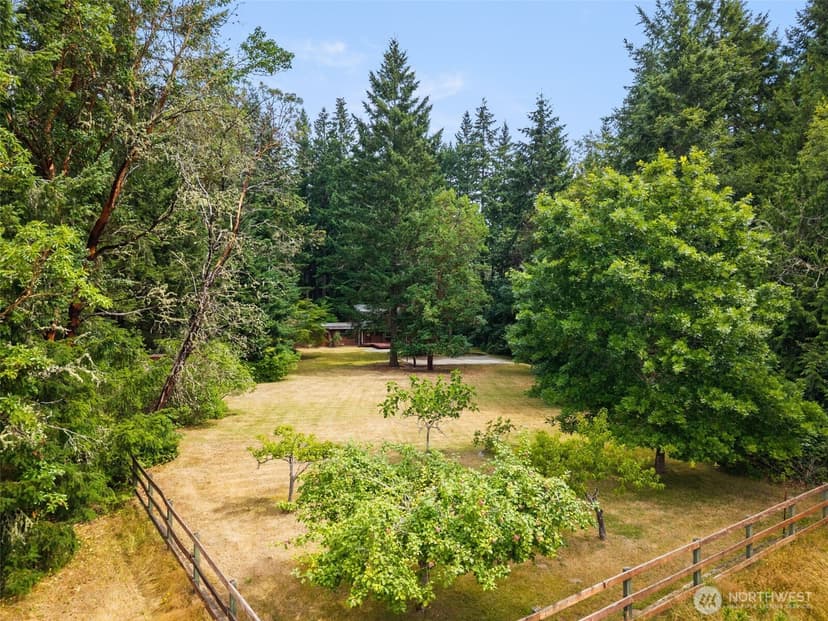 Property photo for 2723 NE Heron Pond Lane, Poulsbo photo 32