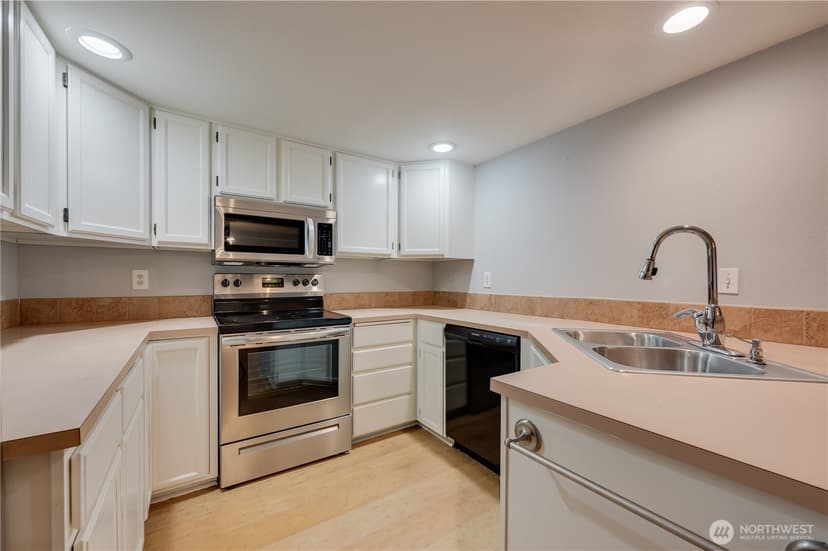 Property photo for 138 SW 116th Street #G12, Seattle photo 8