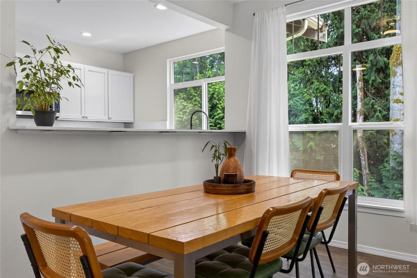 Property photo for 12712 Admiralty Way #B301, Everett photo 9