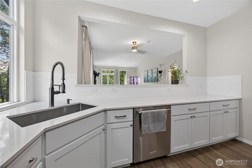 Property photo for 12712 Admiralty Way #B301, Everett photo 5