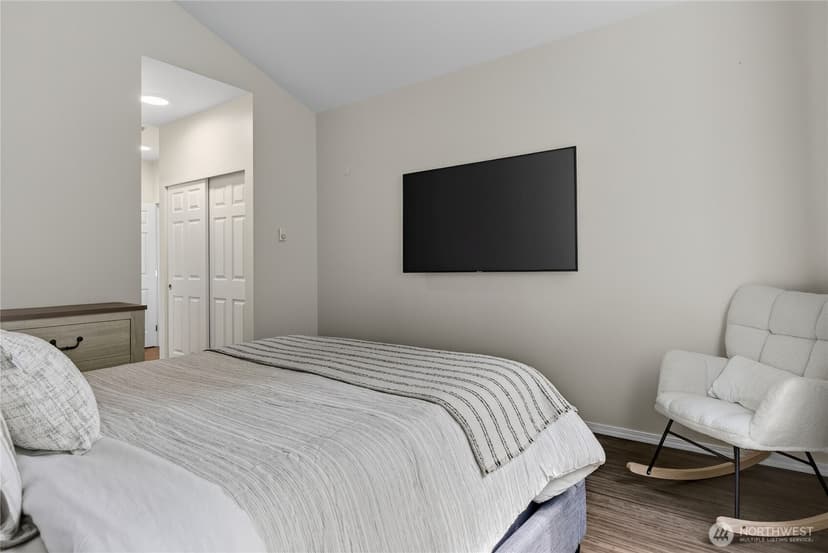 Property photo for 12712 Admiralty Way #B301, Everett photo 18