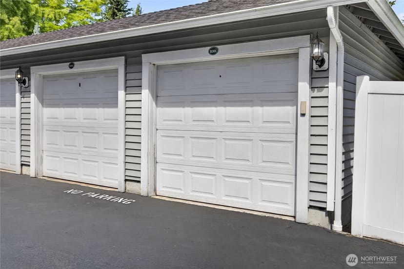 Property photo for 12712 Admiralty Way #B301, Everett photo 32
