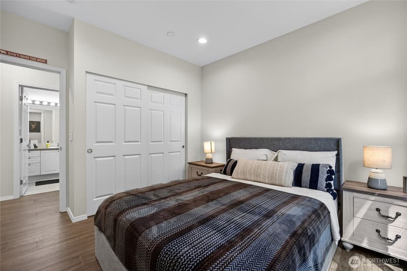 Property photo for 12712 Admiralty Way #B301, Everett photo 25