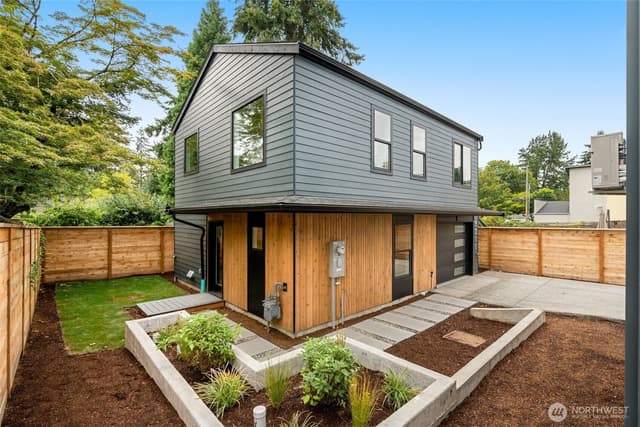 Property photo for 9211 12th Avenue NE, Seattle photo 2