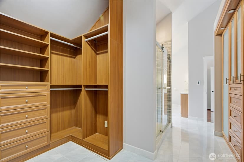 Property photo for 4739 Fernridge Lane, Mercer Island photo 26