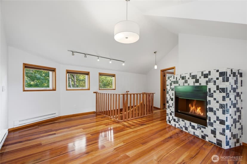 Property photo for 4739 Fernridge Lane, Mercer Island photo 27
