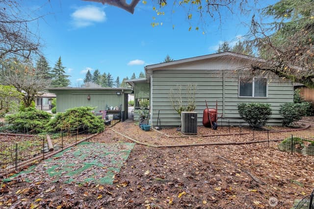 Property photo for 12502 123rd Street Ct E #35, Puyallup photo 3