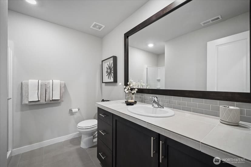Property photo for 2838 173rd Avenue E, Lake Tapps photo 8