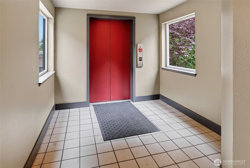 Property photo for 7323 NE Sand Point Way #211, Seattle photo 4