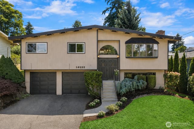 Property photo for 16252 13th Avenue SW, Burien