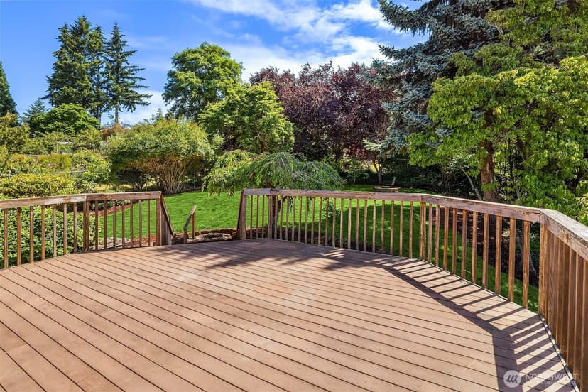 Property photo for 16252 13th Avenue SW, Burien photo 27