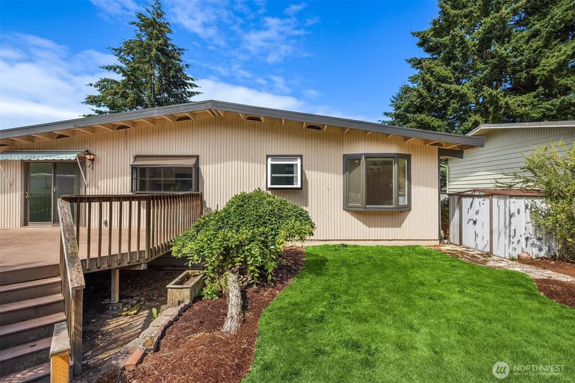 Property photo for 16252 13th Avenue SW, Burien photo 29