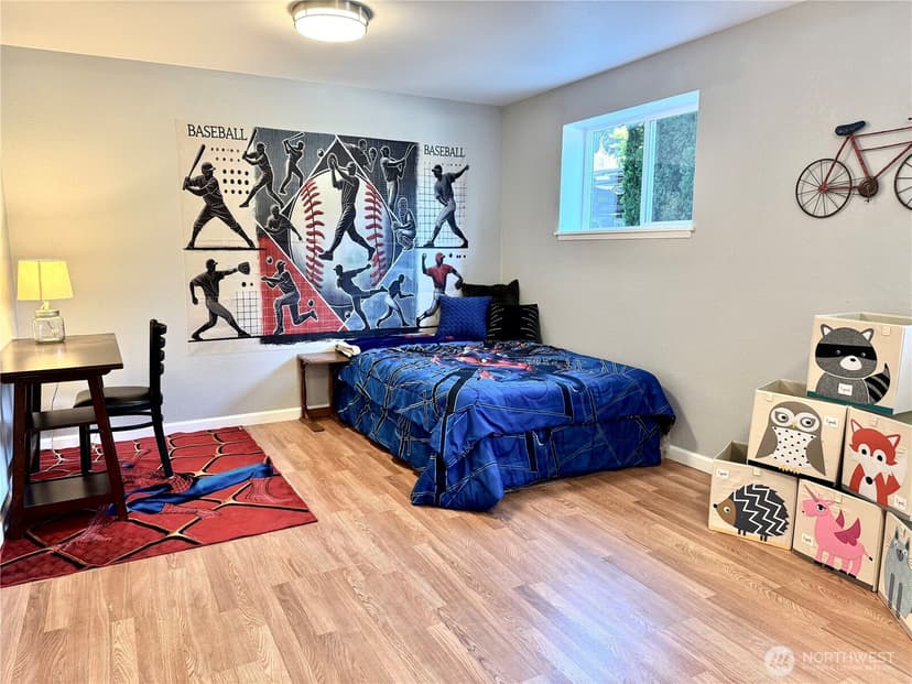 Property photo for 14820 NE 12th Street, Bellevue photo 26