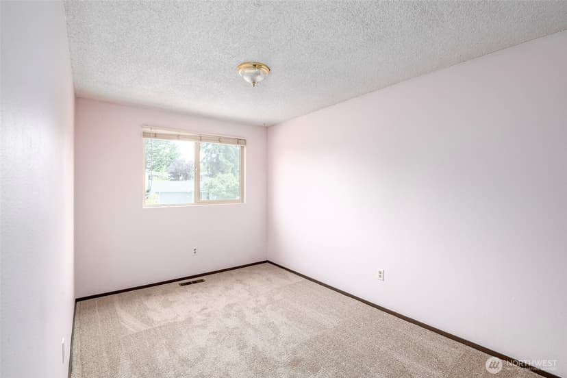 Property photo for 30031 45th Place S, Auburn photo 23