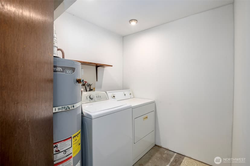 Property photo for 30031 45th Place S, Auburn photo 13