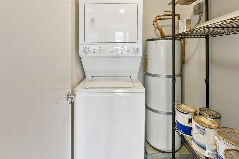 Property photo for 3401 Wallingford Avenue N #401, Seattle photo 18