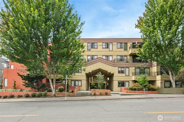 Property photo for 3401 Wallingford Avenue N #401, Seattle