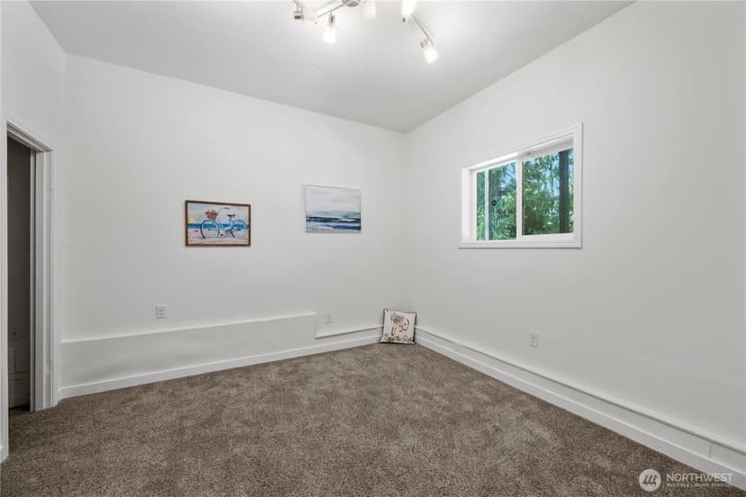 Property photo for 15220 State Route 530 NE, Arlington photo 19