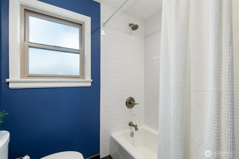 Property photo for 8106 Stone Avenue N, Seattle photo 11