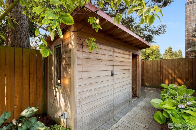 Property photo for 8106 Stone Avenue N, Seattle photo 24