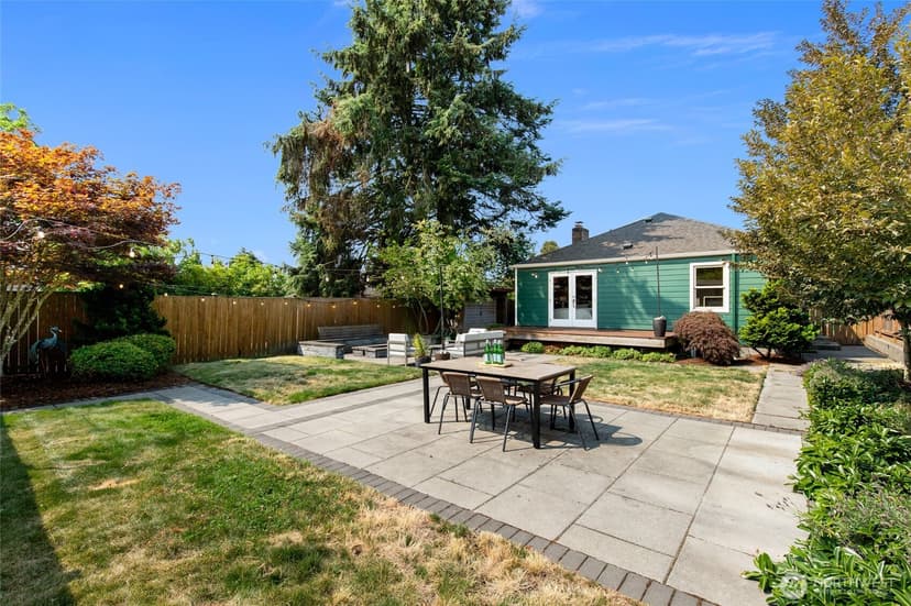 Property photo for 8106 Stone Avenue N, Seattle photo 26