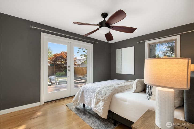 Property photo for 8106 Stone Avenue N, Seattle photo 15