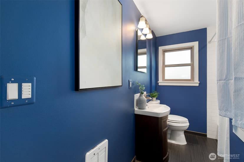 Property photo for 8106 Stone Avenue N, Seattle photo 10