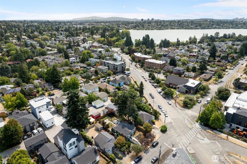 Property photo for 8106 Stone Avenue N, Seattle photo 29