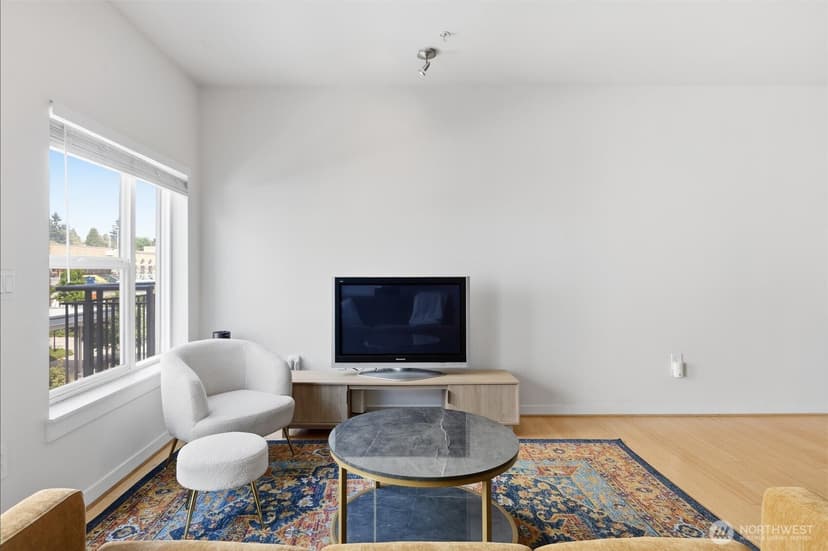 Property photo for 1026 NE 65th Street #519, Seattle photo 8