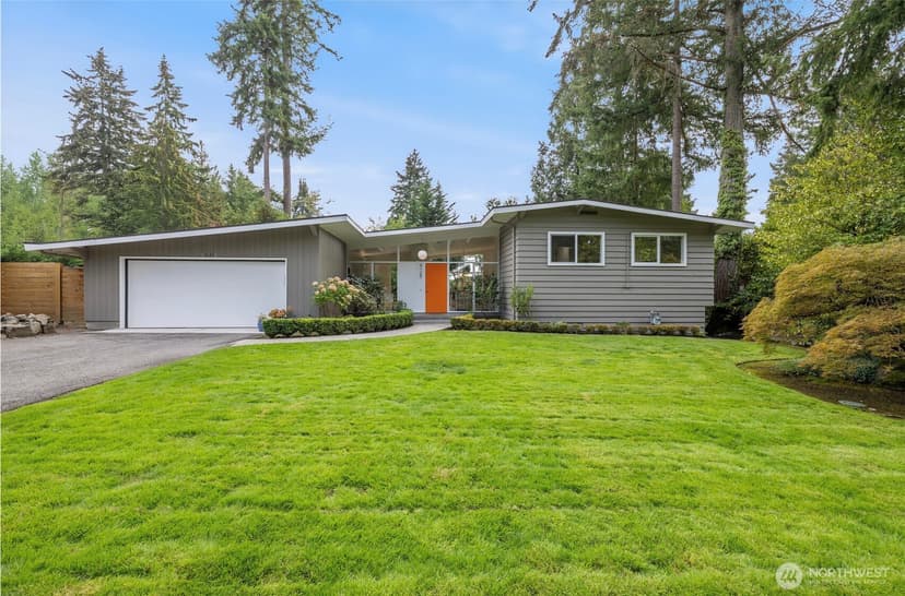 Property photo for 9125 NE 21st Place, Clyde Hill