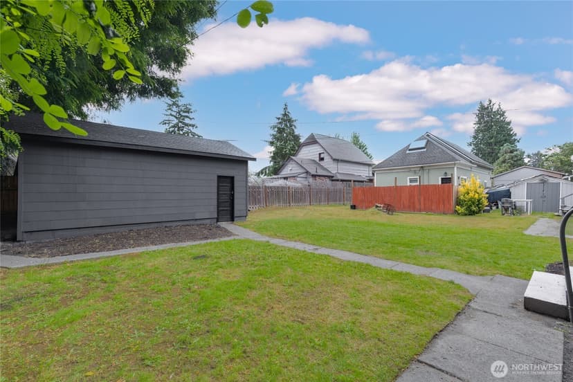 Property photo for 4015 S Yakima Avenue, Tacoma photo 32