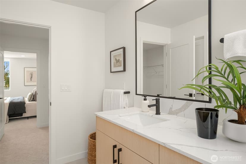 Property photo for 1912 B Ferry Avenue SW, Seattle photo 23