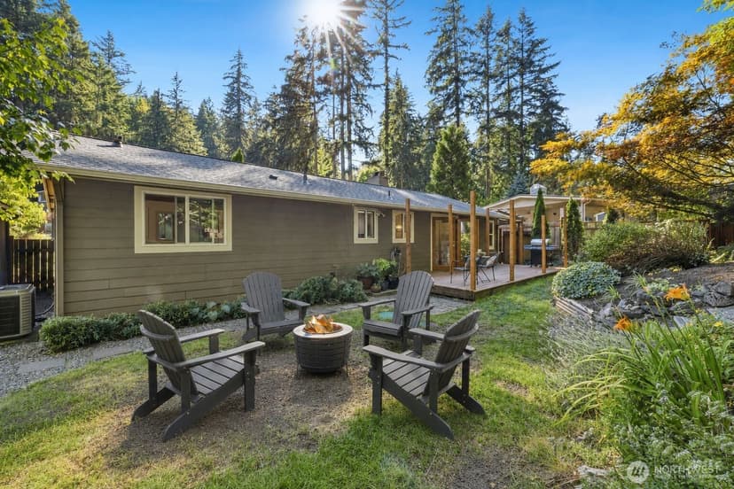 Property photo for 17304 NE 156th Street, Woodinville photo 11