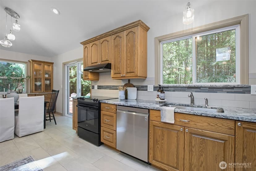 Property photo for 3914 SW Huckleberry Road, Port Orchard photo 14