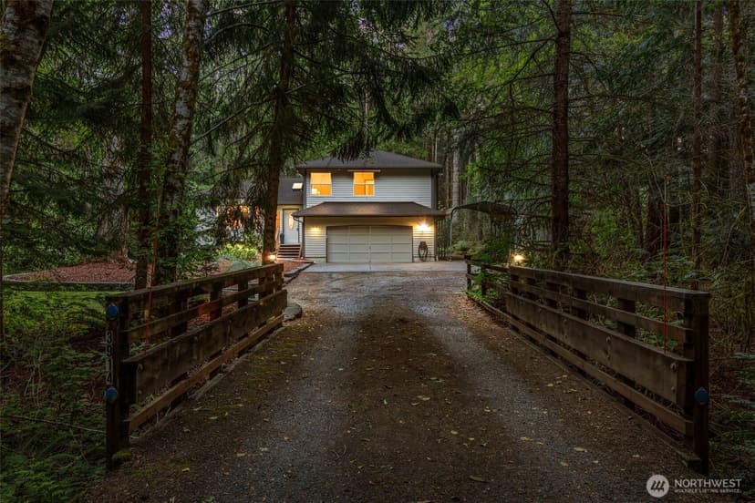 Property photo for 3914 SW Huckleberry Road, Port Orchard photo 2