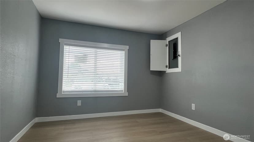 Property photo for 7643 S Ainsworth Avenue, Tacoma photo 17