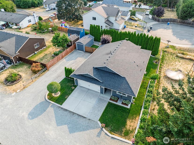 Property photo for 13112 5th Avenue E, Tacoma photo 37
