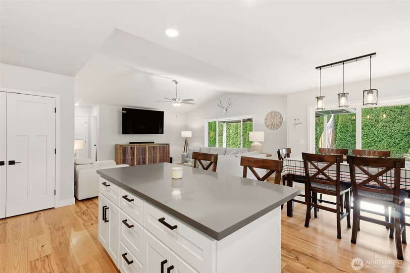 Property photo for 13112 5th Avenue E, Tacoma photo 13