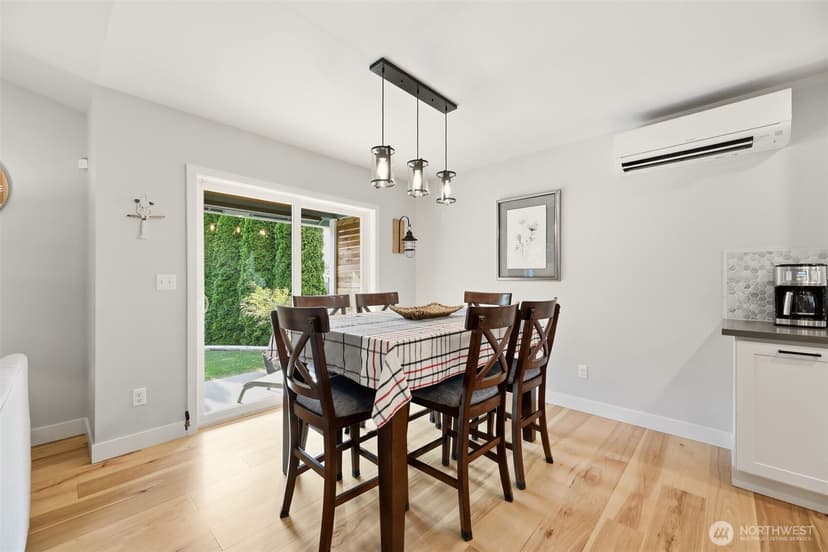 Property photo for 13112 5th Avenue E, Tacoma photo 14