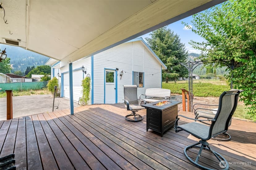 Property photo for 12320 Bergstrasse Road, Leavenworth photo 23