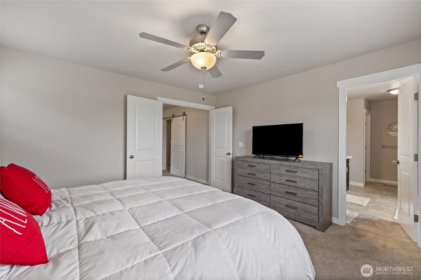 Property photo for 16028 77th Avenue Ct E, Puyallup photo 28