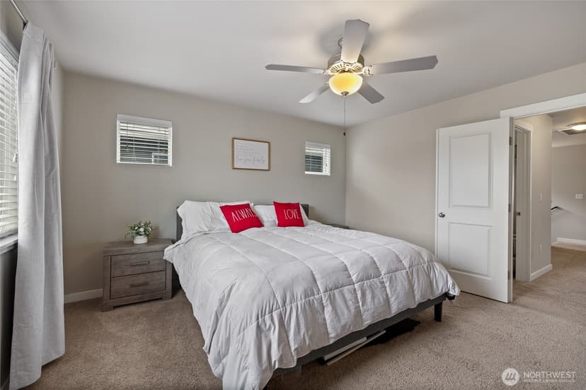 Property photo for 16028 77th Avenue Ct E, Puyallup photo 27