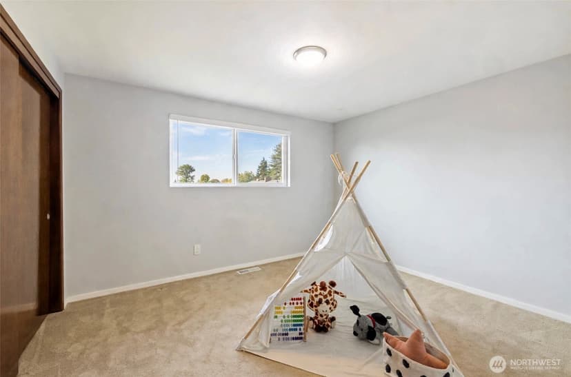 Property photo for 6155 S 125th Street, Seattle photo 14